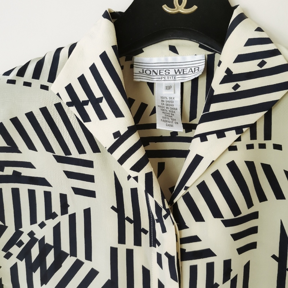 100% Silk Blouse Size 10P